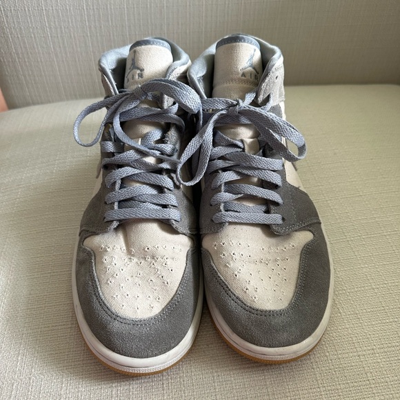 Nike Men's Air Jordan 1 Mid Basketball Shoes - Coconut Milk - Picture 3 of 5